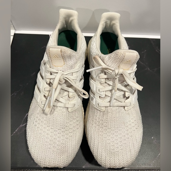 Adidas Ultraboost 4.0 White Women’s Athletic Shoes Size 7.5 - Picture 4 of 16